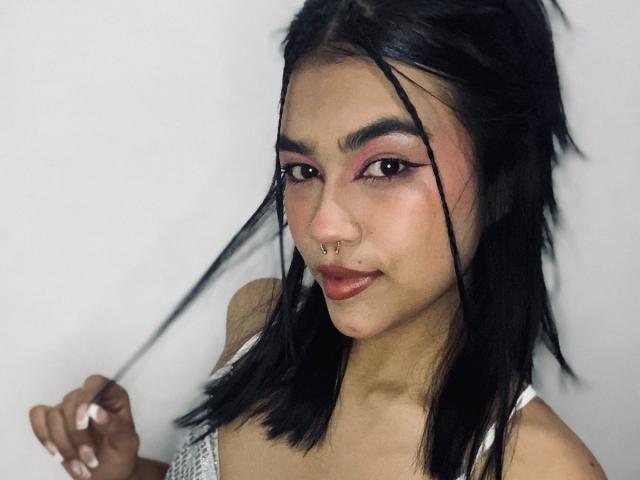 MadissonBrun - Live porn &amp; sex cam - 22529581