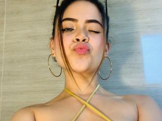 AlexaMendoza - Live porn &amp; sex cam - 22529981