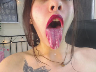 SairaWett - Live sex cam - 22531173