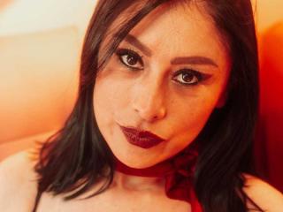 VioletaWhitee - Live porn &amp; sex cam - 22536437