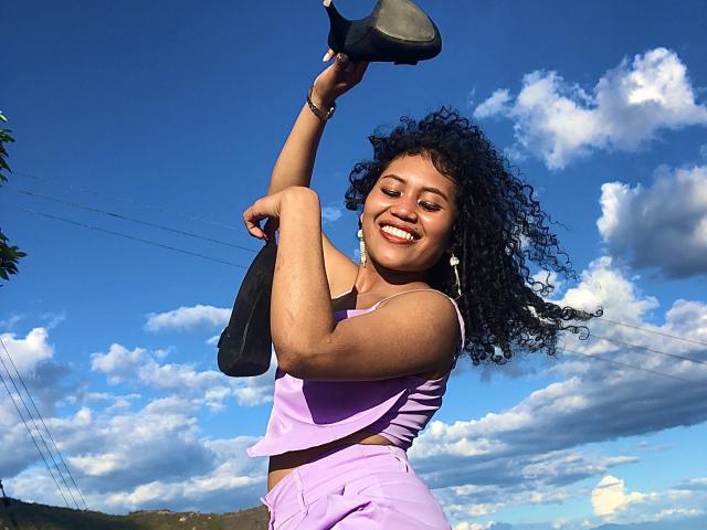 SophieSonyas - Live porn &amp; sex cam - 22537517