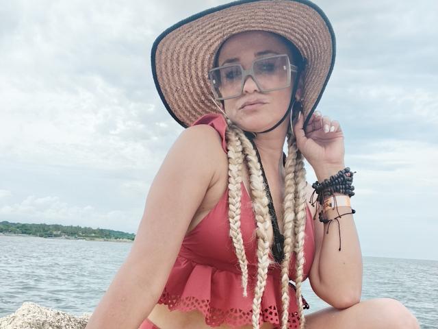 AgathaStone - Live porn &amp; sex cam - 22544109