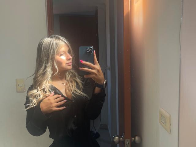 SashaPolet - Live porn &amp; sex cam - 22545465