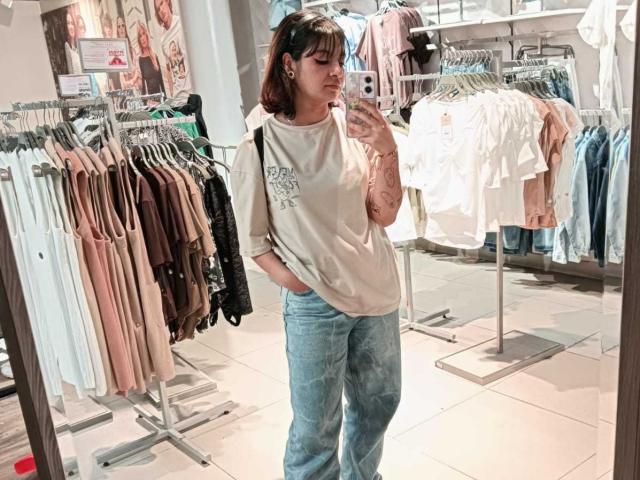 LaraAhB - Élő pornó és szexkamera - 22548949