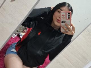 MiaGlowy - Live porn &amp; sex cam - 22549845