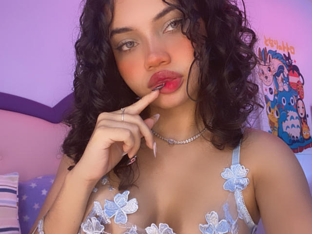 LiliMays - Live sex cam - 22551701