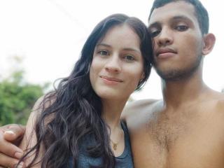 EmilyAndMaximo - Live porn &amp; sex cam - 22552041