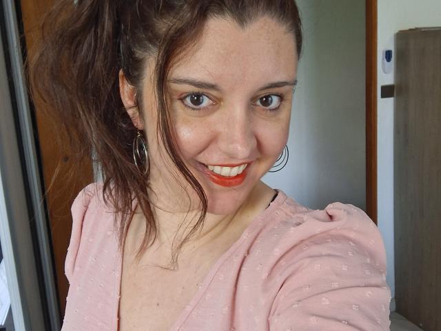 LaFrancaiseJessy - Live porno og sexkamera - 22554645