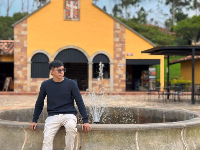 EdwinBlaze - Sexe cam en vivo - 22556025