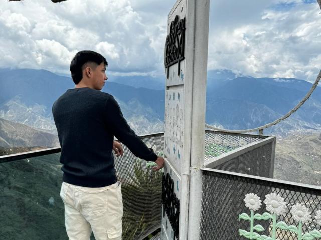 EdwinBlaze - Live porn &amp; sex cam - 22556041