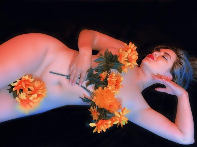 VenusFoxyx - сексуальная веб-камера в реальном времени - 22556433