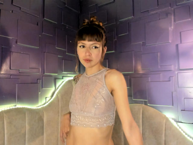 Sunshine69s - Live sex cam - 22557161