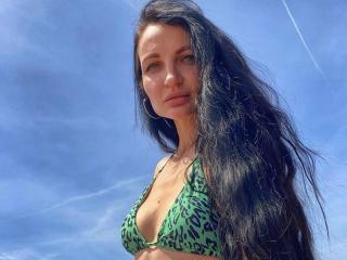 TinaReyes - Live porn &amp; sex cam - 22560557