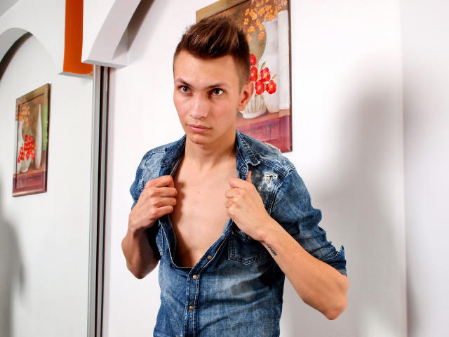 WildHornyCock - Sexe cam en vivo - 2256431