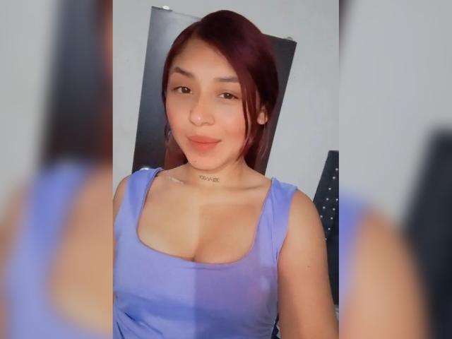 LeahStar - Live porn &amp; sex cam - 22568325