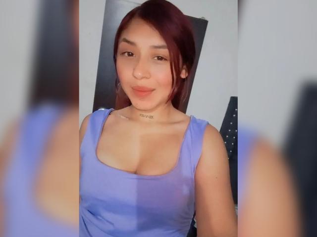 LeahStar - Live porn &amp; sex cam - 22568429