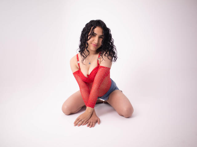 MadeleinReyes - Camera khiêu dâm &amp; quyến rũ trực tiếp - 22570329