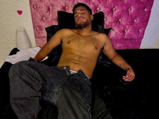 JacobSr - Live porn &amp; sex cam - 22570673