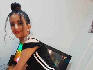 MelaniaTom - Live porn &amp; sex cam - 22572001