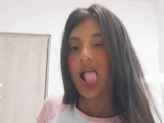 ColetteDeschamps - Live porn &amp; sex cam - 22573729