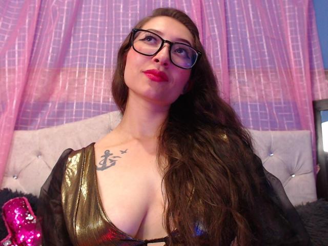 ElizabethMorrison - Live sex cam - 22574673