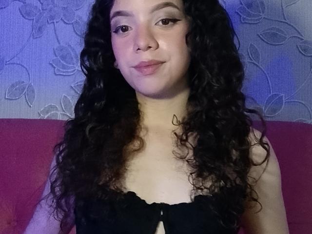 EmmaCowperr - Live porn &amp; sex cam - 22579069
