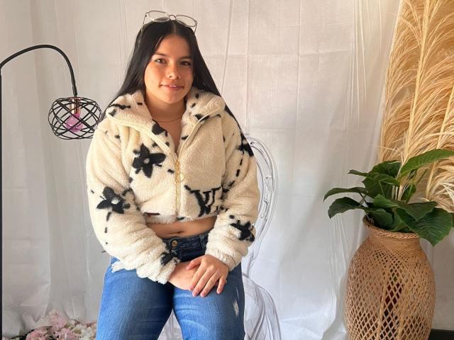 MiaMoralez - Live porn &amp; sex cam - 22584049