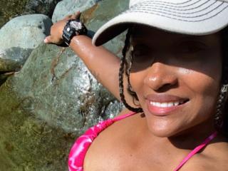 GianaDavalos - сексуальная веб-камера в реальном времени - 22590645