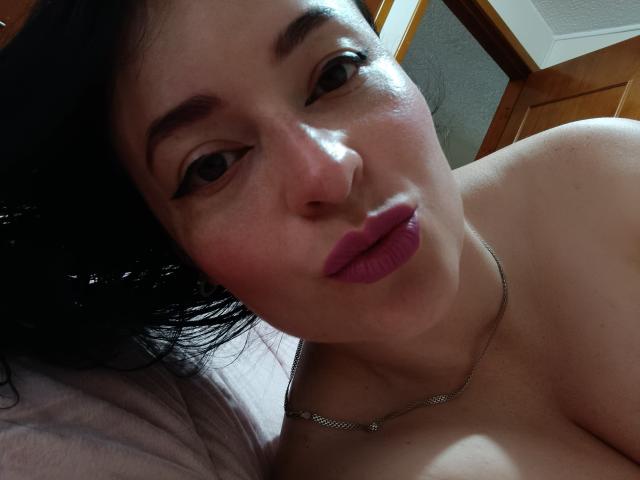 VaaleryStark - Live Sex Cam - 22592921