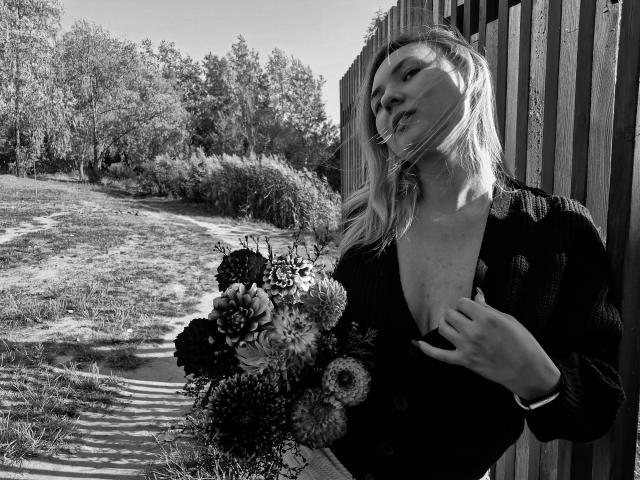 SallyVerda - Live porn &amp; sex cam - 22594681