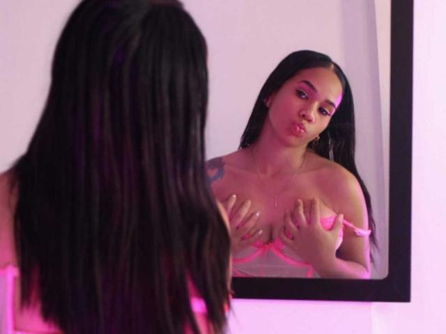 SolStephanny - Live porn &amp; sex cam - 22594981