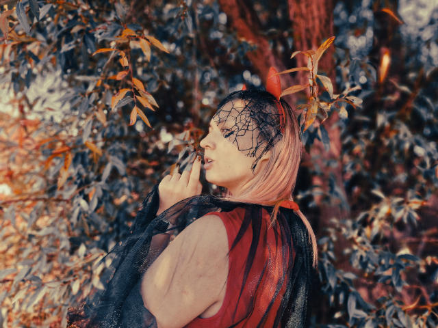 SallyVerda - Live porn &amp; sex cam - 22596601