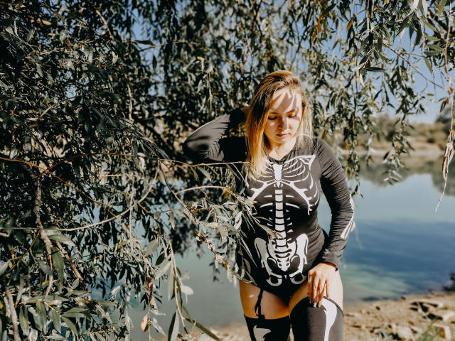 SallyVerda - Porno na żywo i seks kamera - 22596853