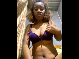 FloJolie - сексуальная веб-камера в реальном времени - 22597705