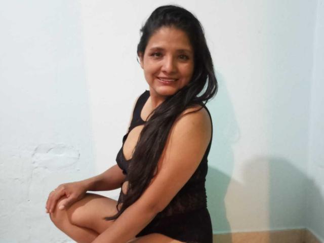 EmilyRine - Live porn &amp; sex cam - 22600537