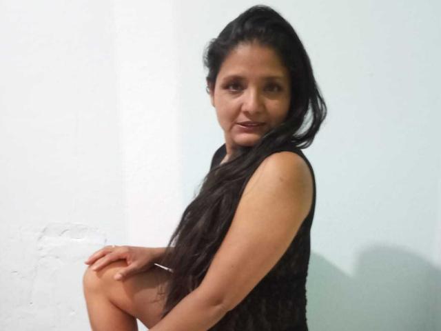 EmilyRine - сексуальная веб-камера в реальном времени - 22600553