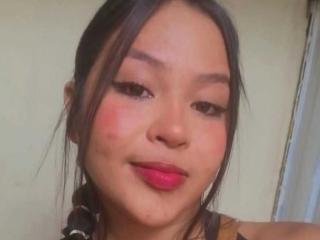 AishaHottOne - сексуальная веб-камера в реальном времени - 22605385