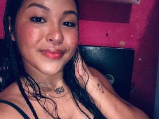 AishaHottOne - сексуальная веб-камера в реальном времени - 22605433