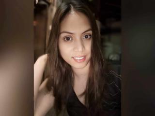 CharmingSafara - Live porn &amp; sex cam - 22607085