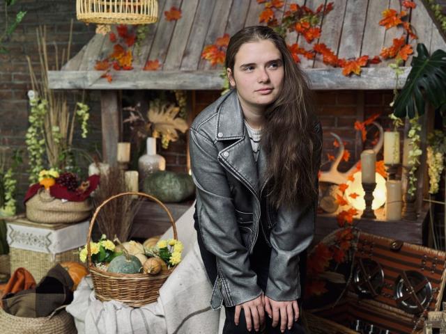 CarolineHott69 - Élő pornó és szexkamera - 22607173