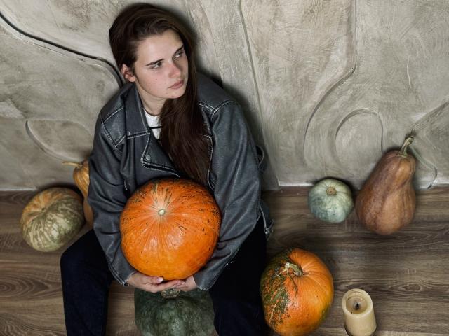 CarolineHott69 - Live Sex Cam - 22607233