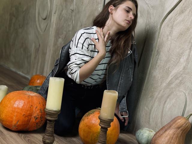 CarolineHott69 - פורנו בשידור חי ומצלמת סקס - 22607249