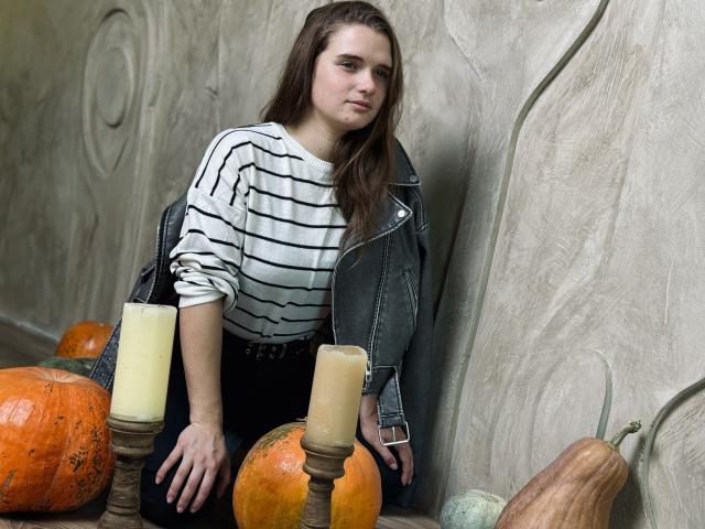 CarolineHott69 - ライブポルノ&amp;セックスカム - 22607261