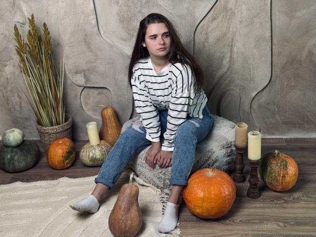 CarolineHott69 - פורנו בשידור חי ומצלמת סקס - 22607581