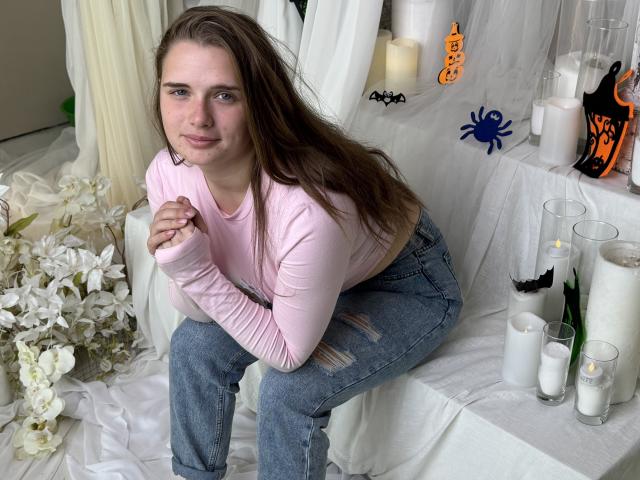 CarolineHott69 - Live porn &amp; sex cam - 22609517