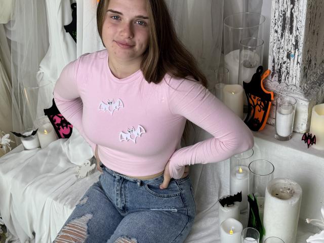 CarolineHott69 - Live porn &amp; sex cam - 22609525