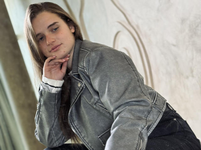 CarolineHott69 - сексуальная веб-камера в реальном времени - 22609917