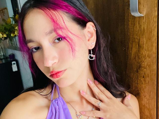 LilyThea - Live sex cam - 22611417