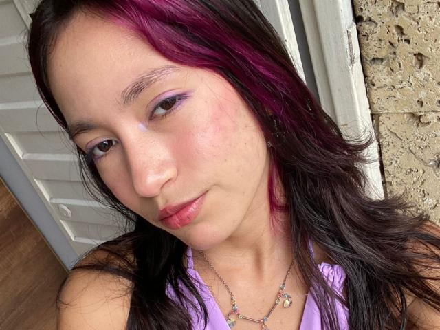 LilyThea - Live sex cam - 22611421