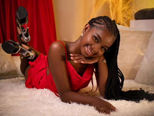 ShanelWest - Live porn &amp; sex cam - 22611729